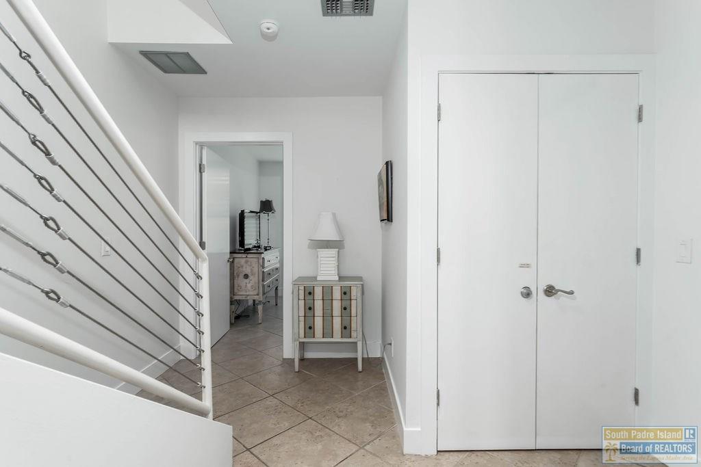 South Padre Island, Texas, 78597, United States, 3 Bedrooms Bedrooms, ,3 BathroomsBathrooms,Residential,Active,2035084