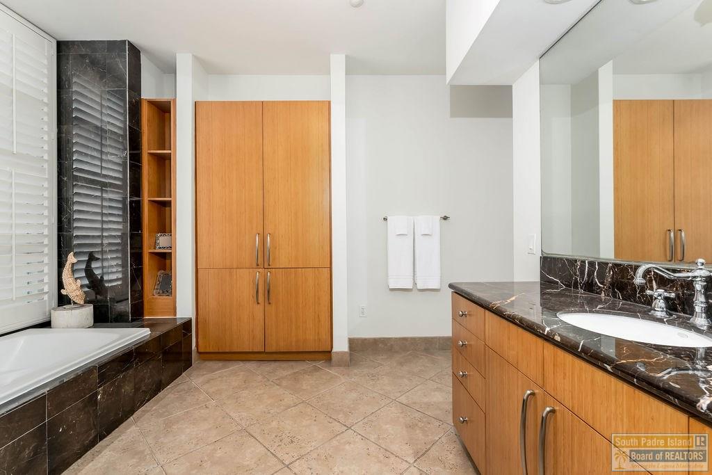 South Padre Island, Texas, 78597, United States, 3 Bedrooms Bedrooms, ,3 BathroomsBathrooms,Residential,Active,2035084