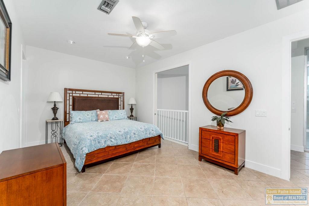 South Padre Island, Texas, 78597, United States, 3 Bedrooms Bedrooms, ,3 BathroomsBathrooms,Residential,Active,2035084