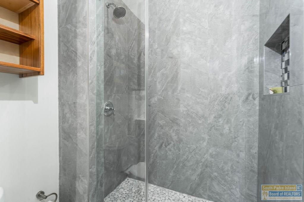South Padre Island, Texas, 78597, United States, 3 Bedrooms Bedrooms, ,3 BathroomsBathrooms,Residential,Active,2035084