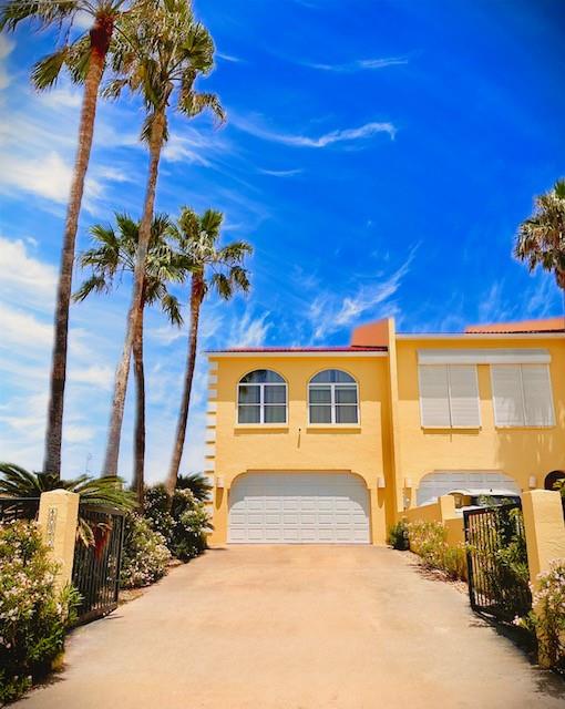 South Padre Island, Texas, 78597, United States, 3 Bedrooms Bedrooms, ,4 BathroomsBathrooms,Residential,Active,1959551