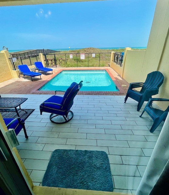 South Padre Island, Texas, 78597, United States, 3 Bedrooms Bedrooms, ,4 BathroomsBathrooms,Residential,Active,1959551