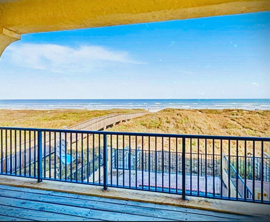 South Padre Island, Texas, 78597, United States, 3 Bedrooms Bedrooms, ,4 BathroomsBathrooms,Residential,Active,1959551