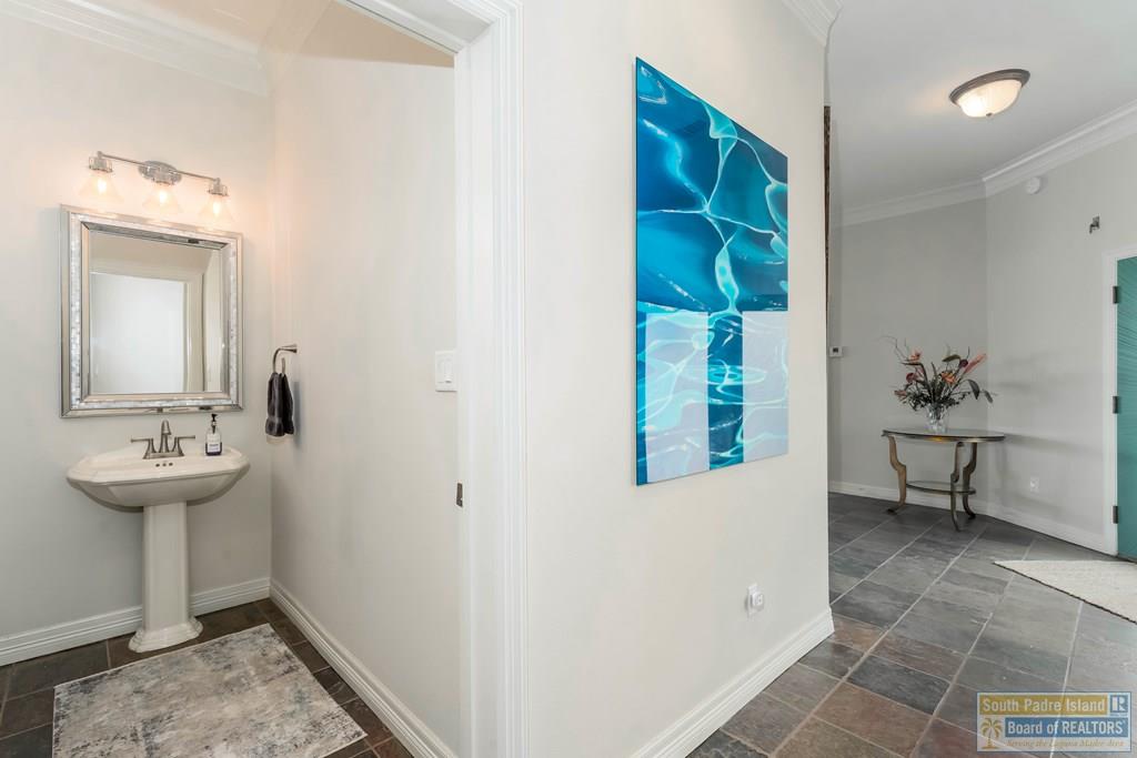 South Padre Island, Texas, 78597, United States, 6 Bedrooms Bedrooms, ,6 BathroomsBathrooms,Residential,Active,2041636