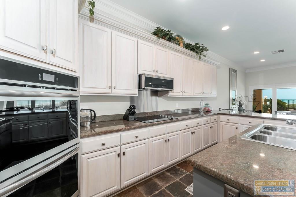 South Padre Island, Texas, 78597, United States, 6 Bedrooms Bedrooms, ,6 BathroomsBathrooms,Residential,Active,2041636