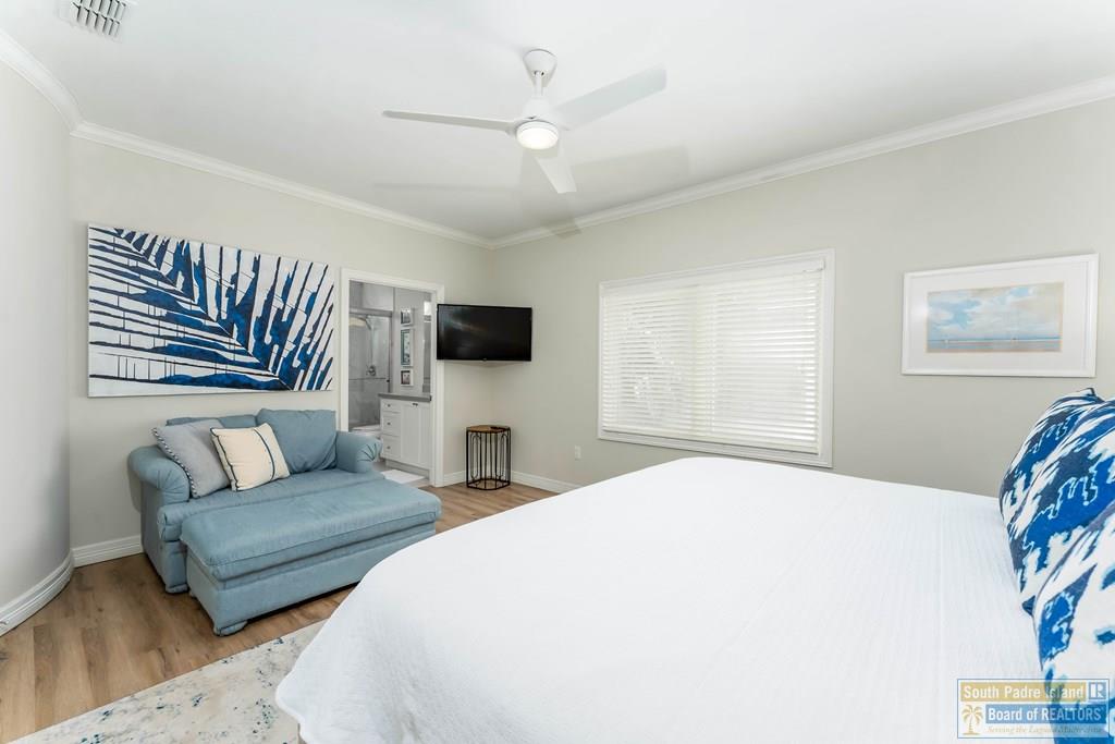 South Padre Island, Texas, 78597, United States, 6 Bedrooms Bedrooms, ,6 BathroomsBathrooms,Residential,Active,2041636
