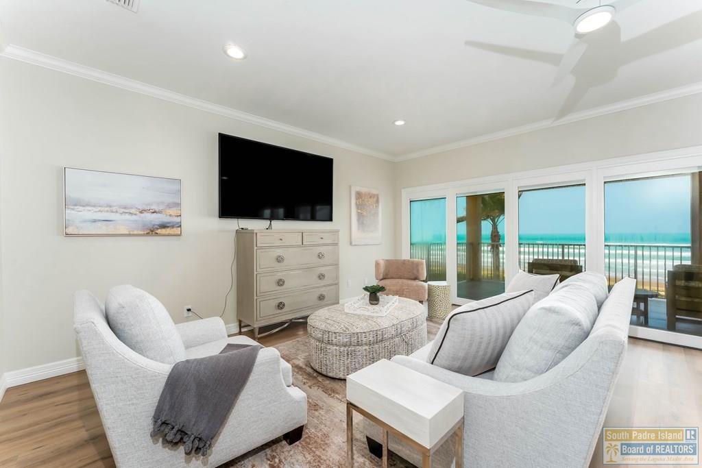 South Padre Island, Texas, 78597, United States, 6 Bedrooms Bedrooms, ,6 BathroomsBathrooms,Residential,Active,2041636