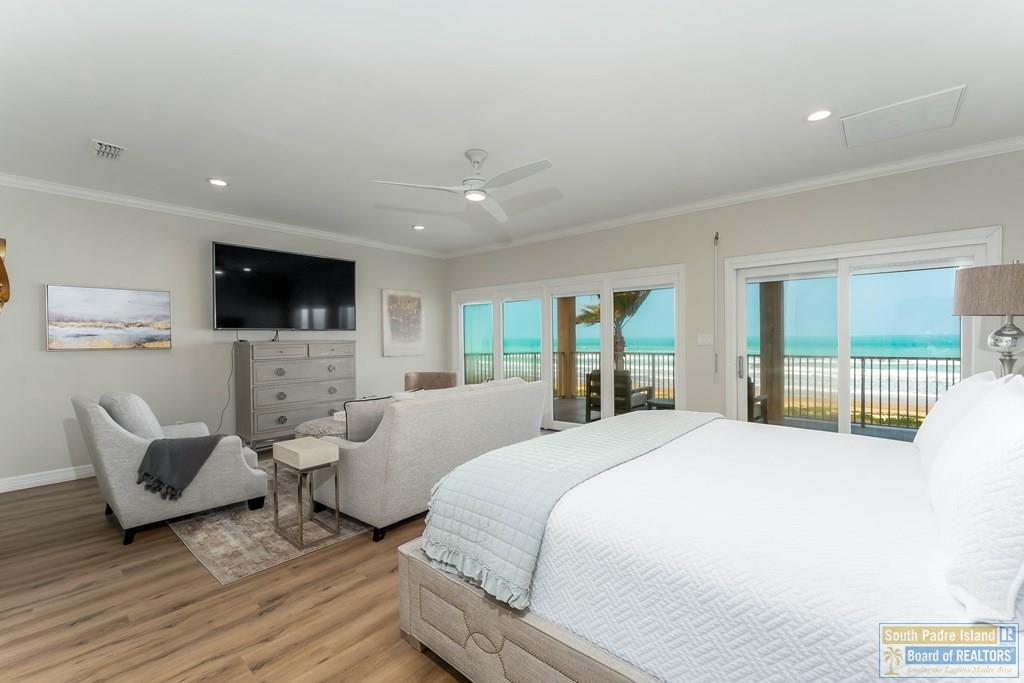 South Padre Island, Texas, 78597, United States, 6 Bedrooms Bedrooms, ,6 BathroomsBathrooms,Residential,Active,2041636