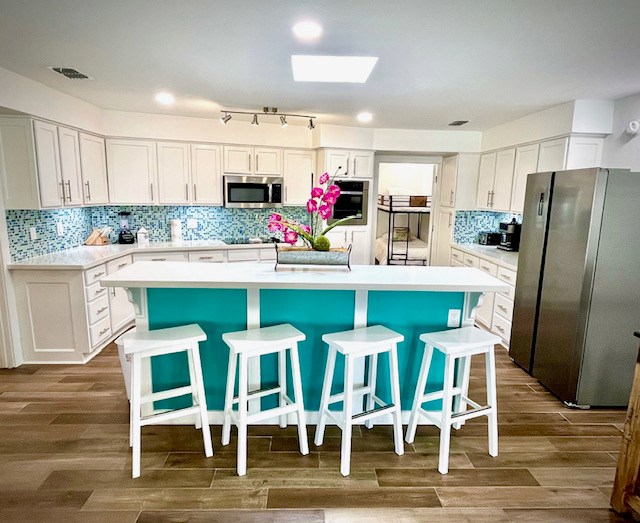 South Padre Island, Texas, 78597, United States, 5 Bedrooms Bedrooms, ,6 BathroomsBathrooms,Residential,Active,1959546