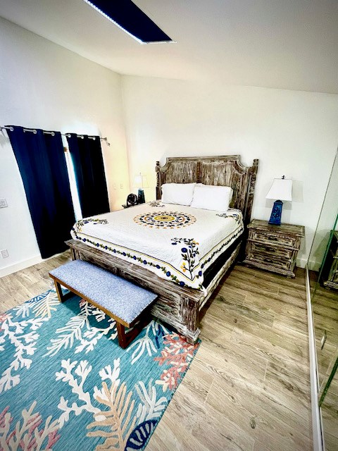 South Padre Island, Texas, 78597, United States, 5 Bedrooms Bedrooms, ,6 BathroomsBathrooms,Residential,Active,1959546