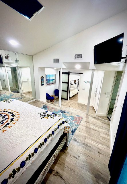 South Padre Island, Texas, 78597, United States, 5 Bedrooms Bedrooms, ,6 BathroomsBathrooms,Residential,Active,1959546