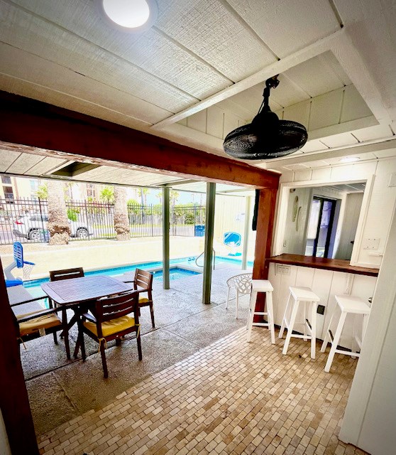 South Padre Island, Texas, 78597, United States, 5 Bedrooms Bedrooms, ,6 BathroomsBathrooms,Residential,Active,1959546