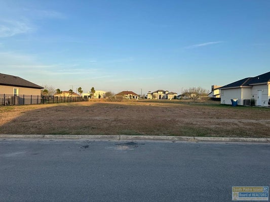 124 CANTEROS DR, OLMITO, TX 78575 - Image f107a1cb85bef82b937edad2adfcf9d3/1014687633