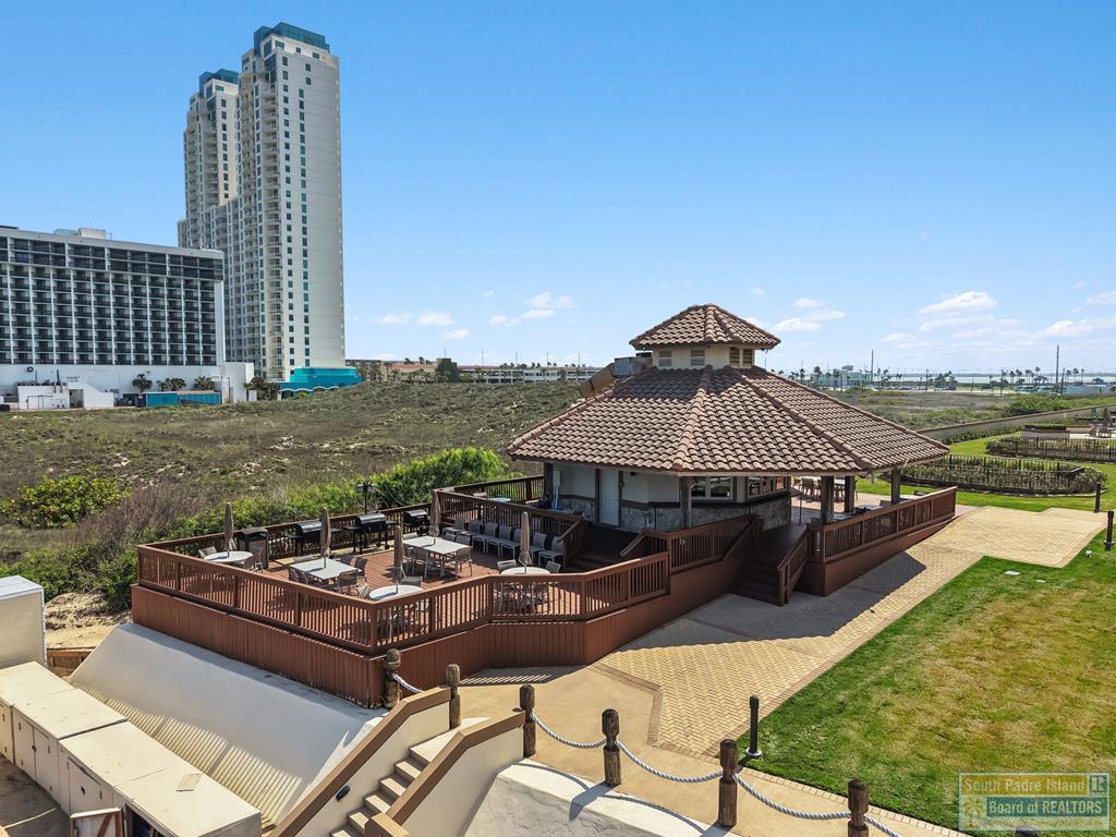 South Padre Island, Texas, 78597, United States, 4 Bedrooms Bedrooms, ,3 BathroomsBathrooms,Residential,Active,2044182