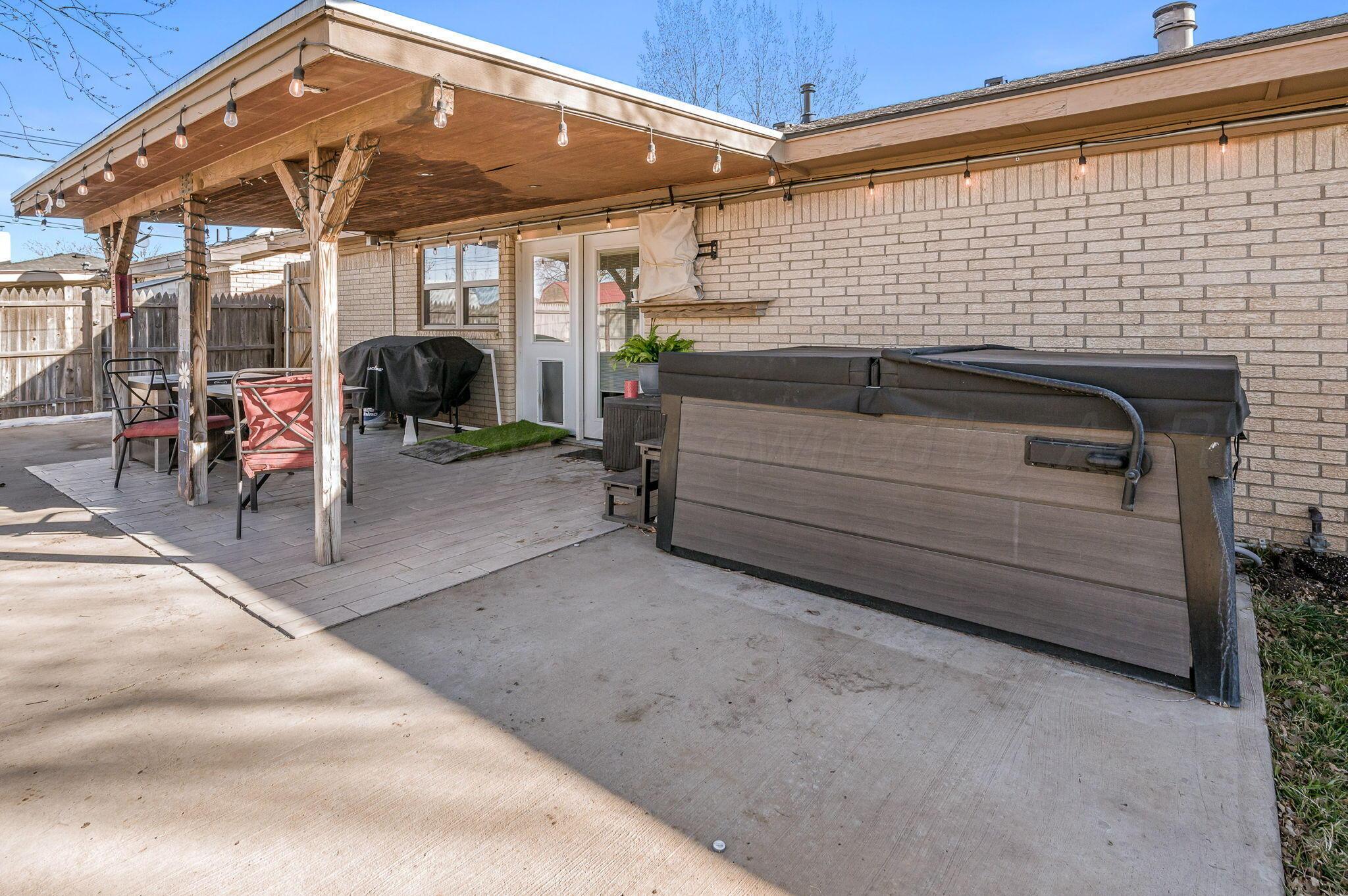 505 E Pear Avenue, Dumas, Texas image 17