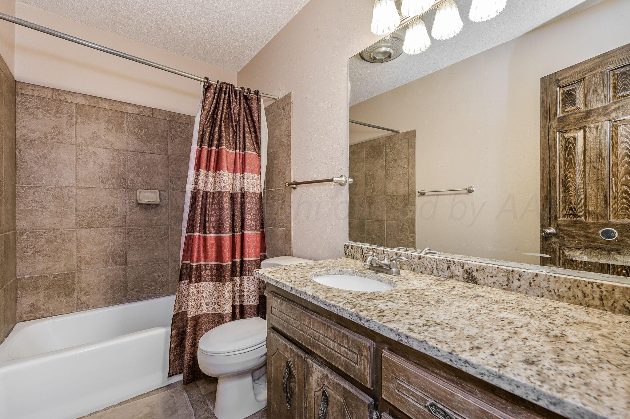505 E Pear Avenue, Dumas, Texas image 13