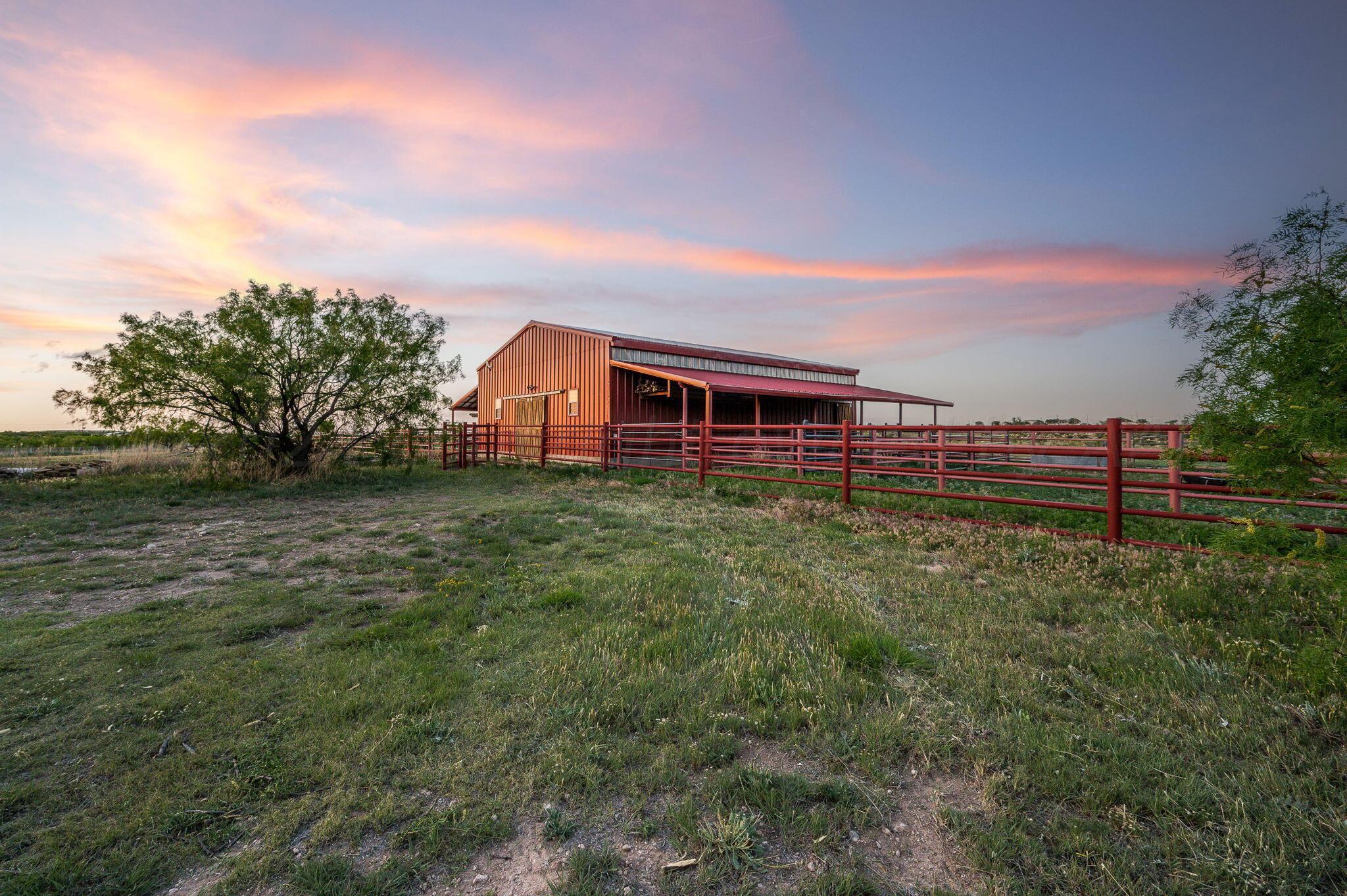 100 Chamisa Street, Borger, Texas image 5