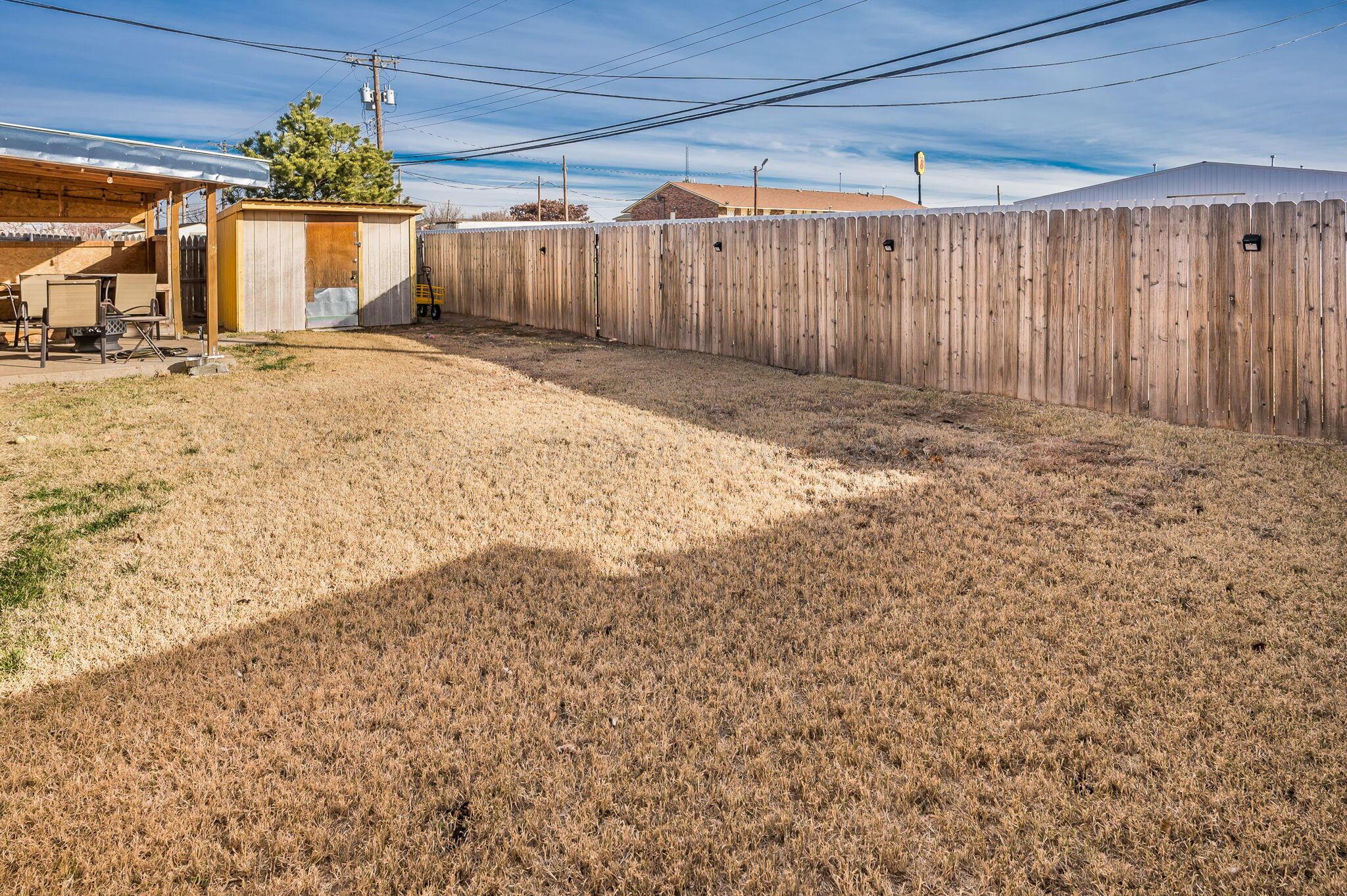 1709 W Sunset Avenue, Dumas, Texas image 18