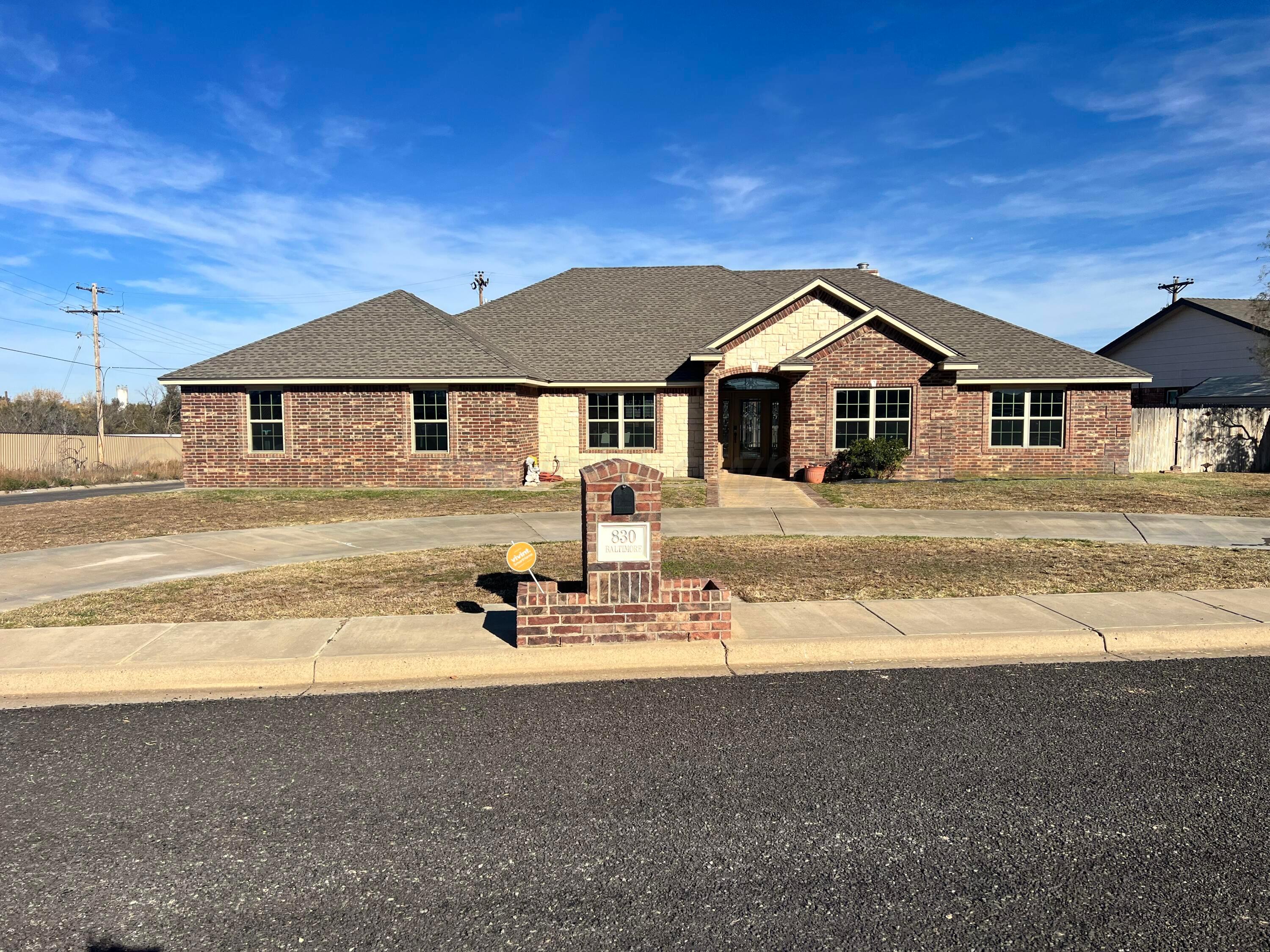 830 Baltimore Drive, Hereford, Texas image 1