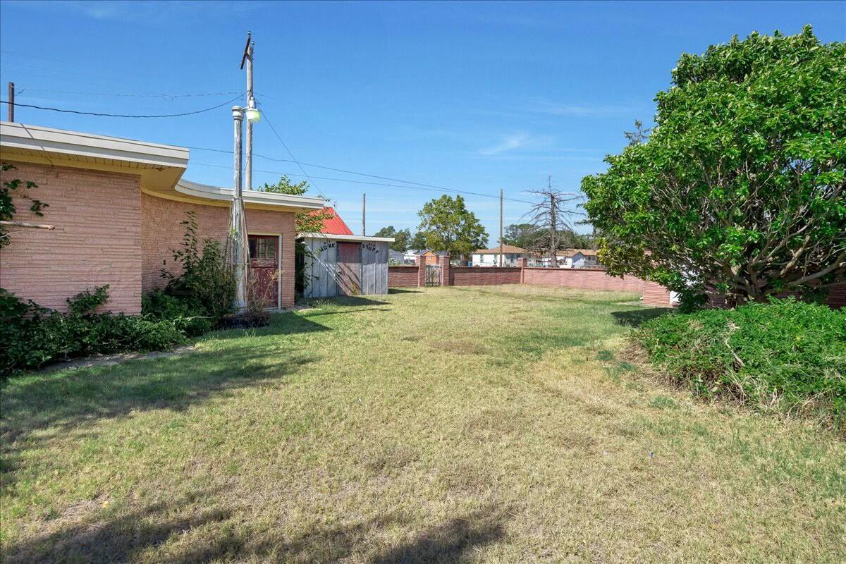 709 Franklin Avenue, Panhandle, Texas image 25