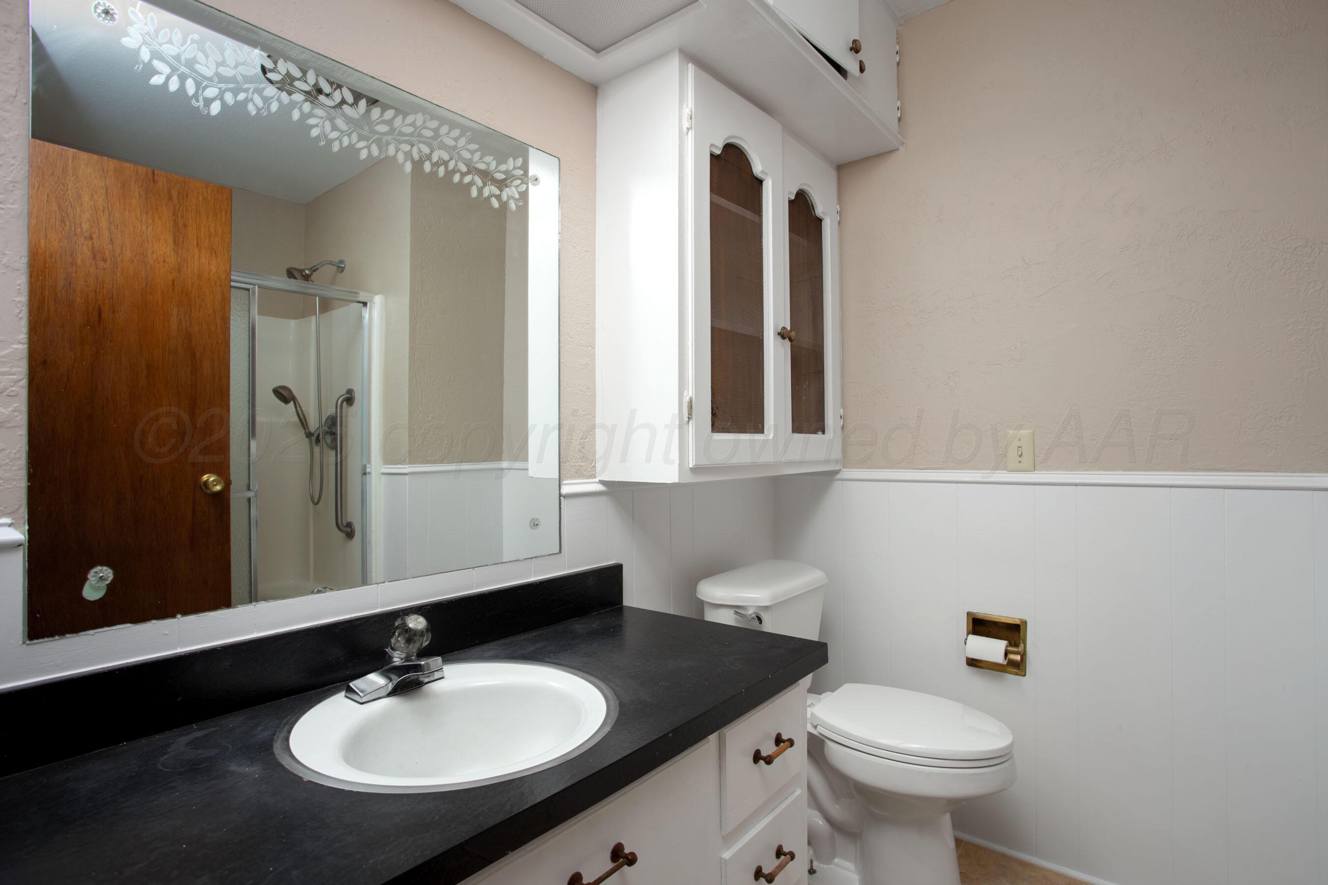 1103 Creekmere Drive, Canyon, Texas image 7