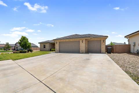Homes For Sale - 1301 Riesling Way<br/> Amarillo, TX 79124