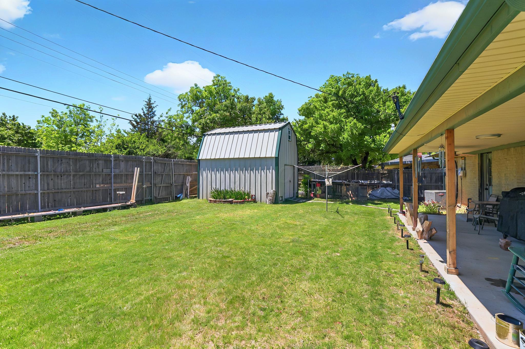 6005 Gainsborough Road, Amarillo, Alaska image 17