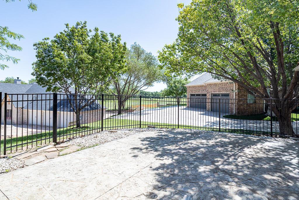 1 Pinecrest Drive, Amarillo, Texas image 29