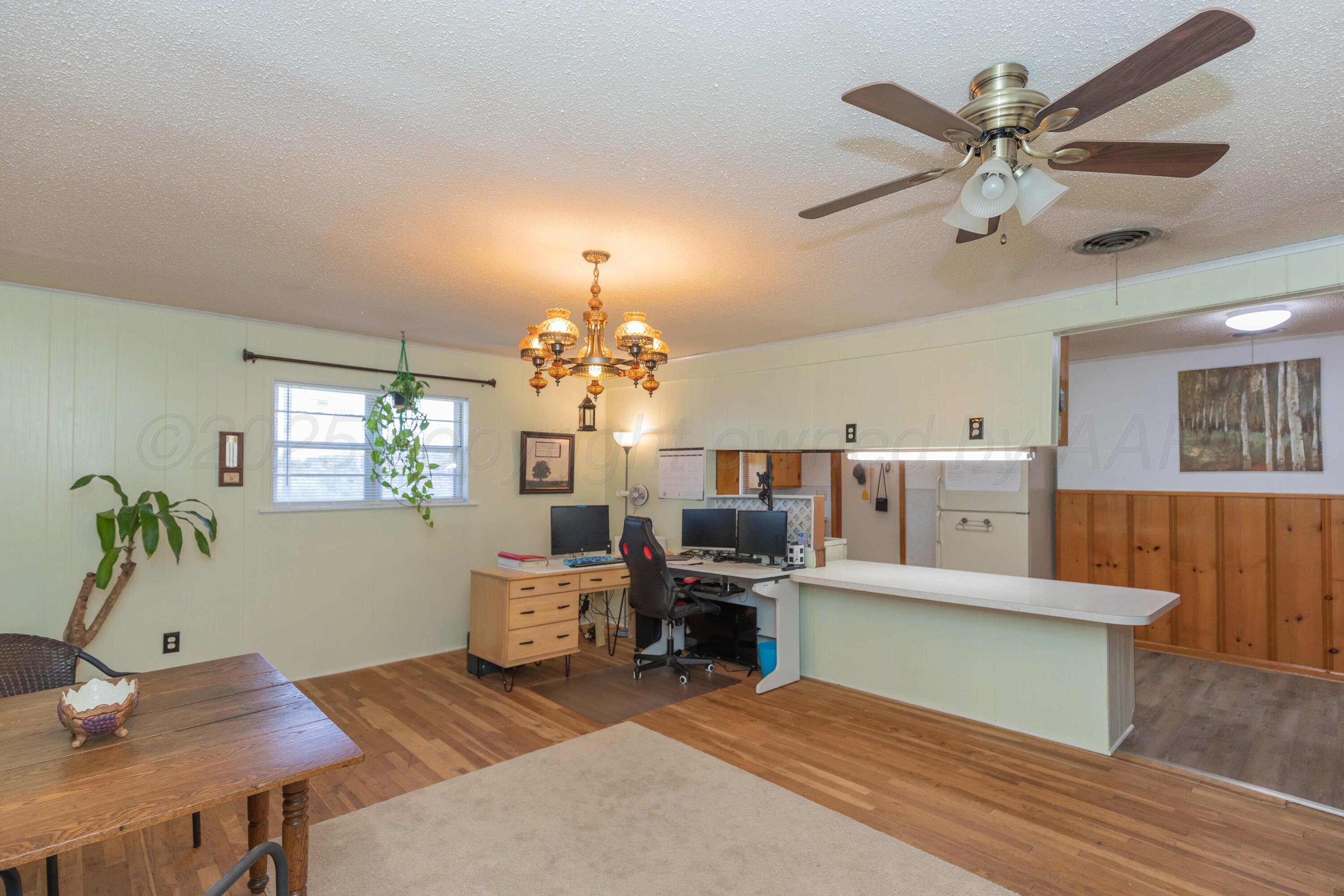 714 Montana Street, Borger, Alaska image 16