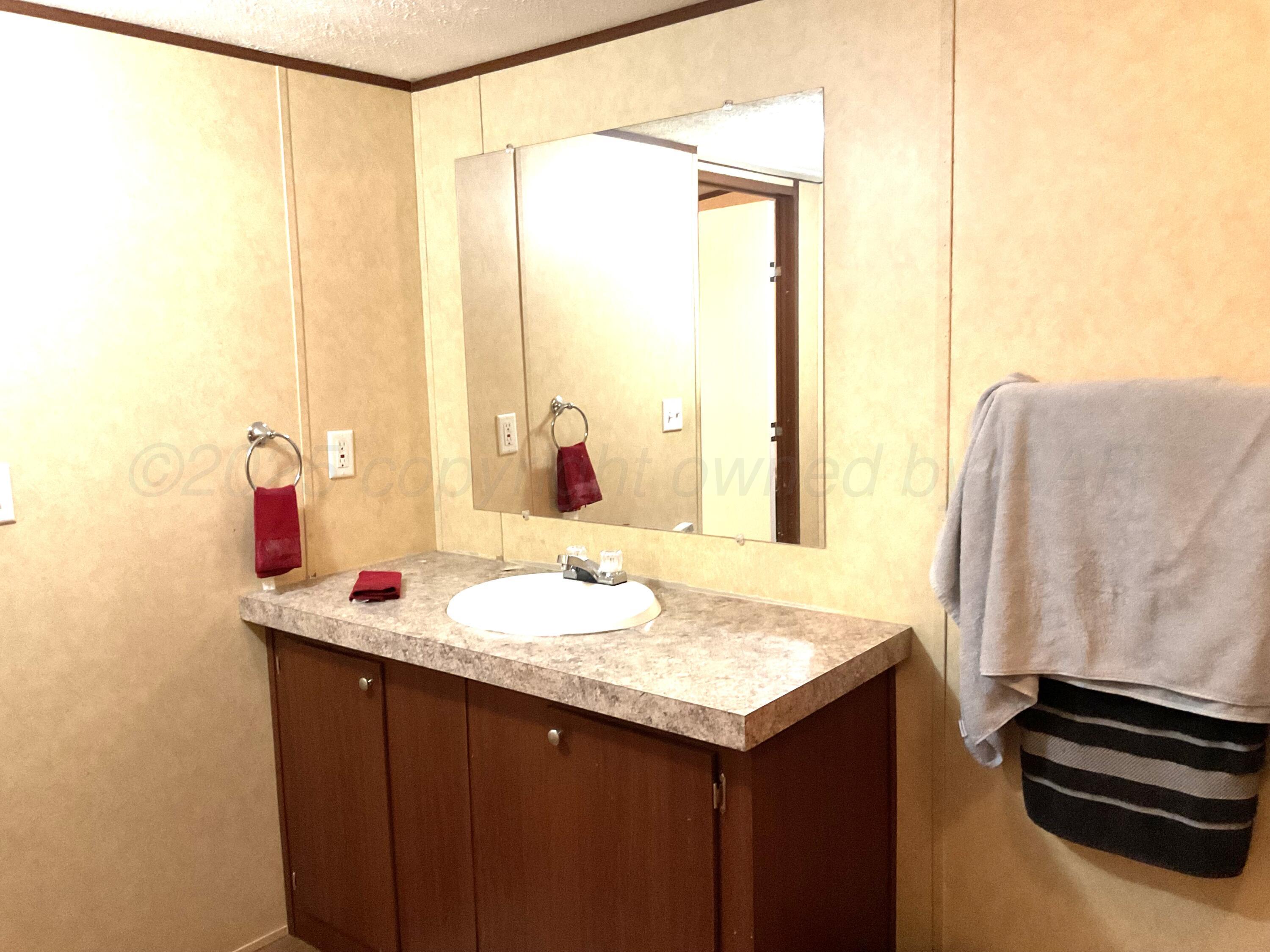228 Montana Drive, Cactus, Alaska image 8
