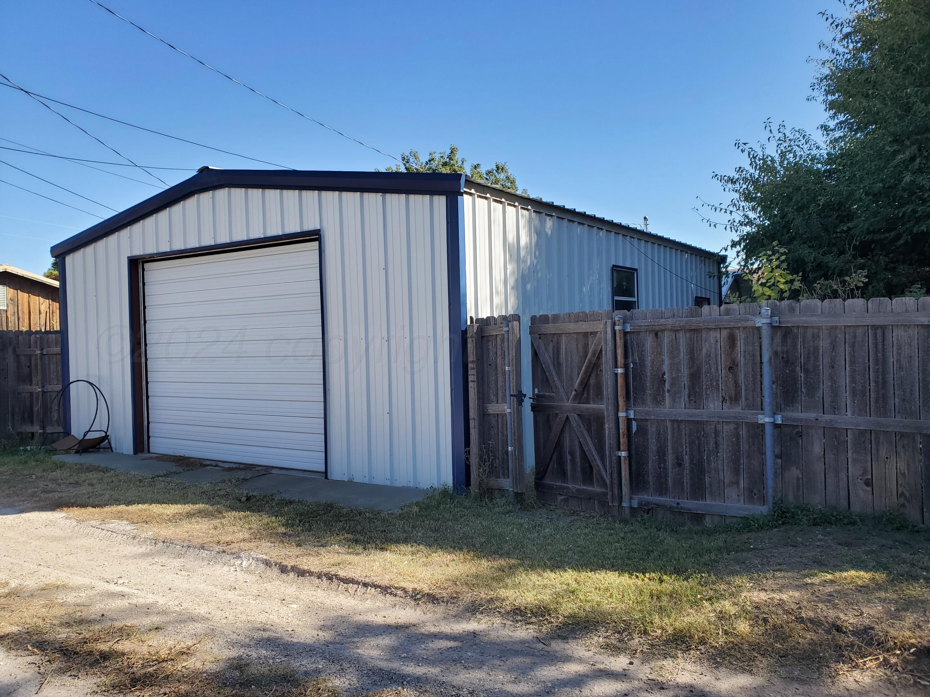 2206 Harvard Drive, Perryton, Texas image 30