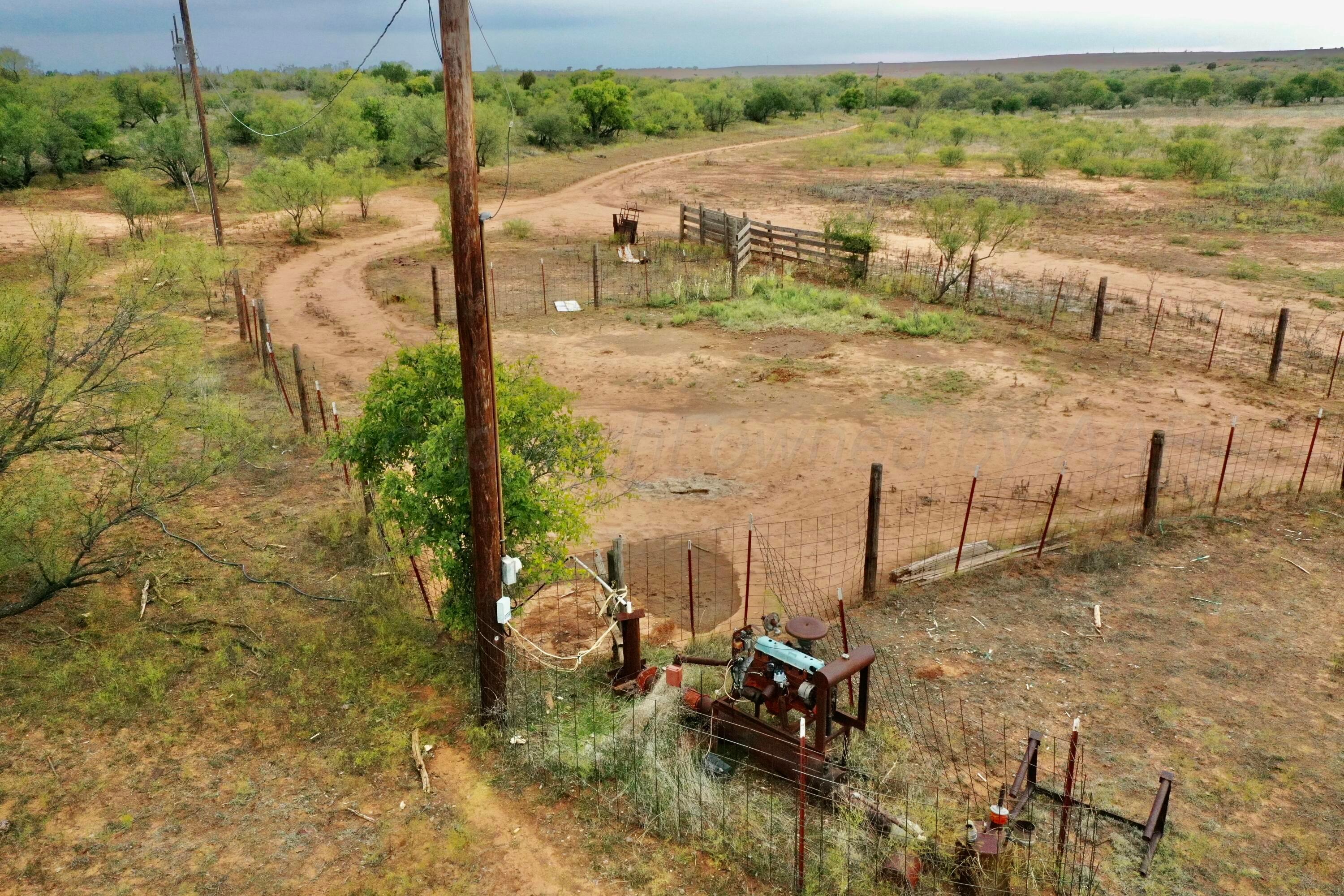 Cr H, Estelline, Texas image 5