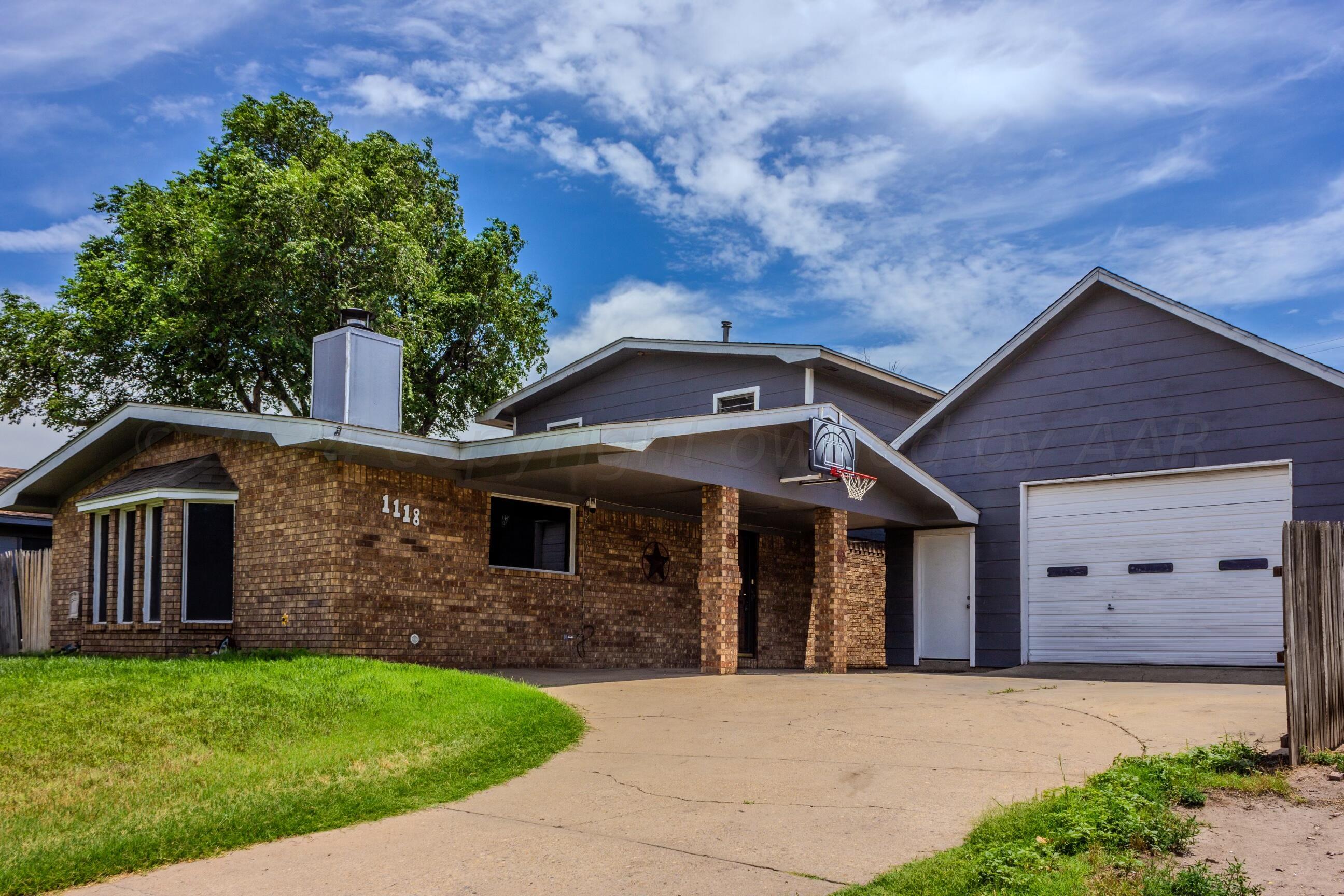 1118 Elmore Street, Borger, Texas image 1