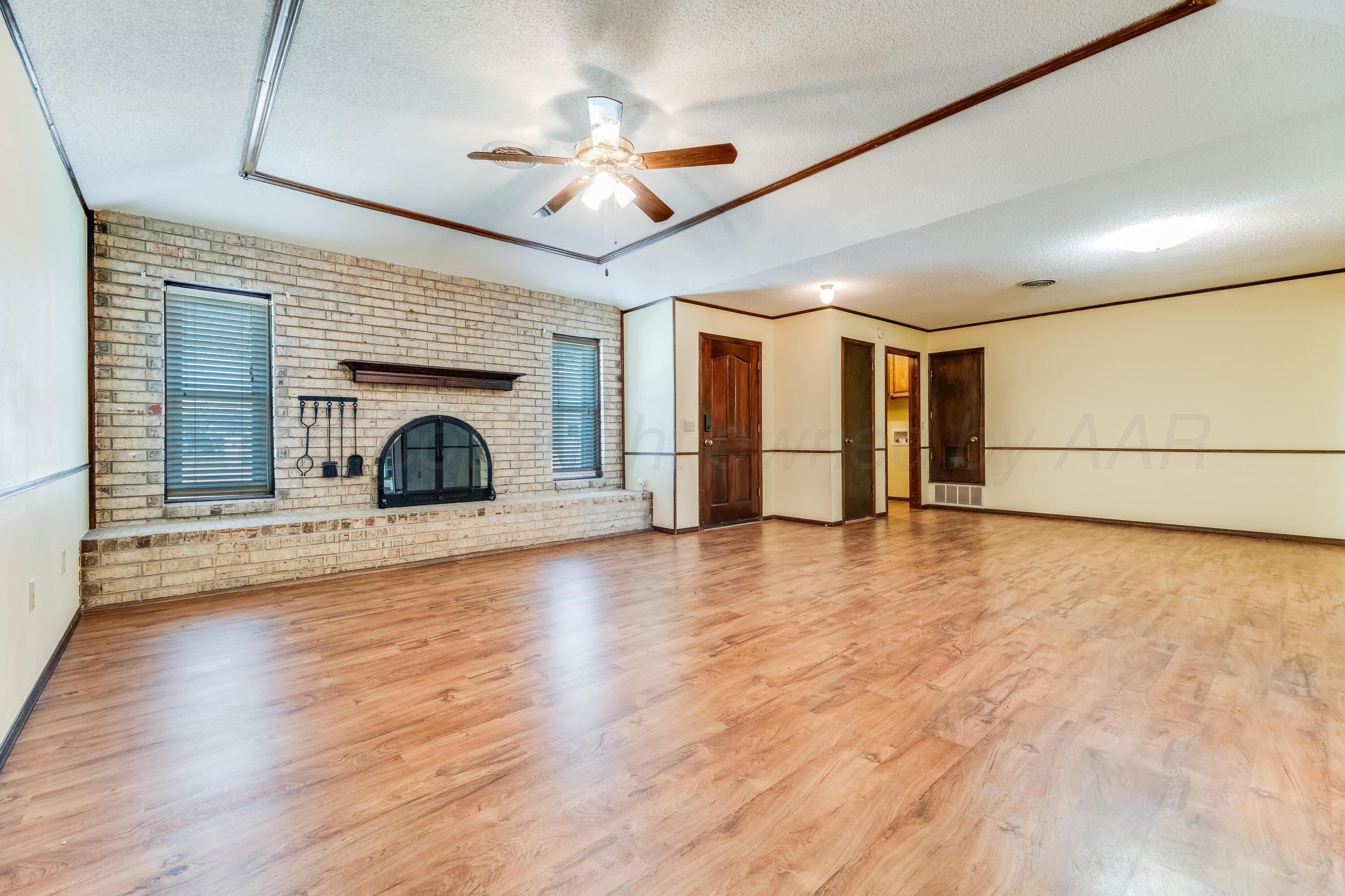 136 Ironwood Street, Hereford, Texas image 4