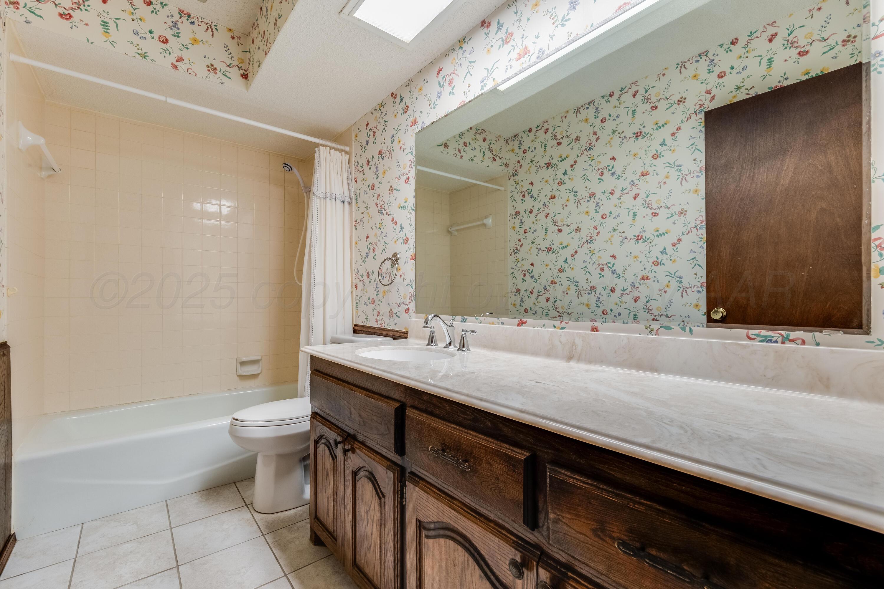 136 Ironwood Street, Hereford, Texas image 20