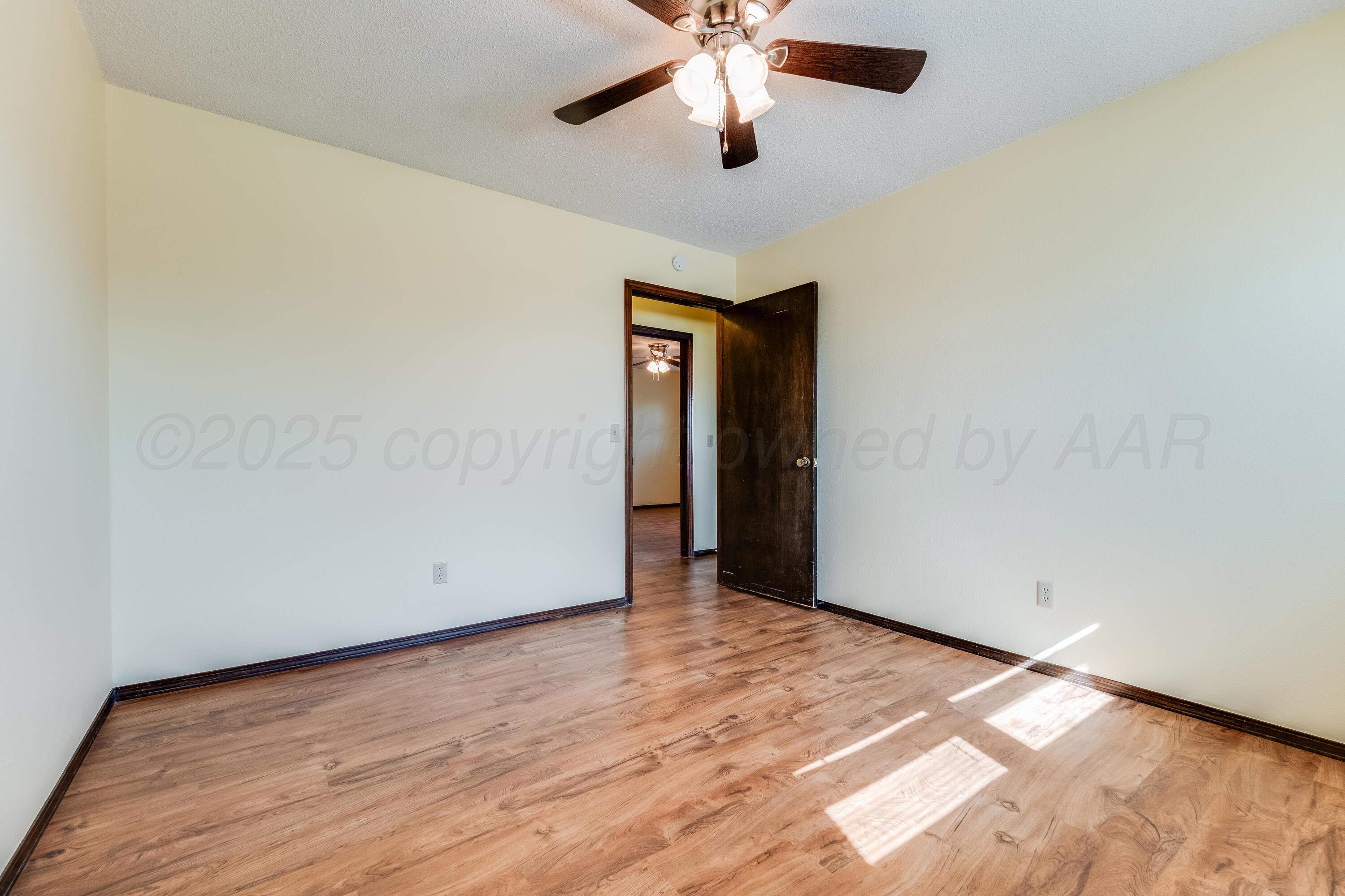 136 Ironwood Street, Hereford, Texas image 19