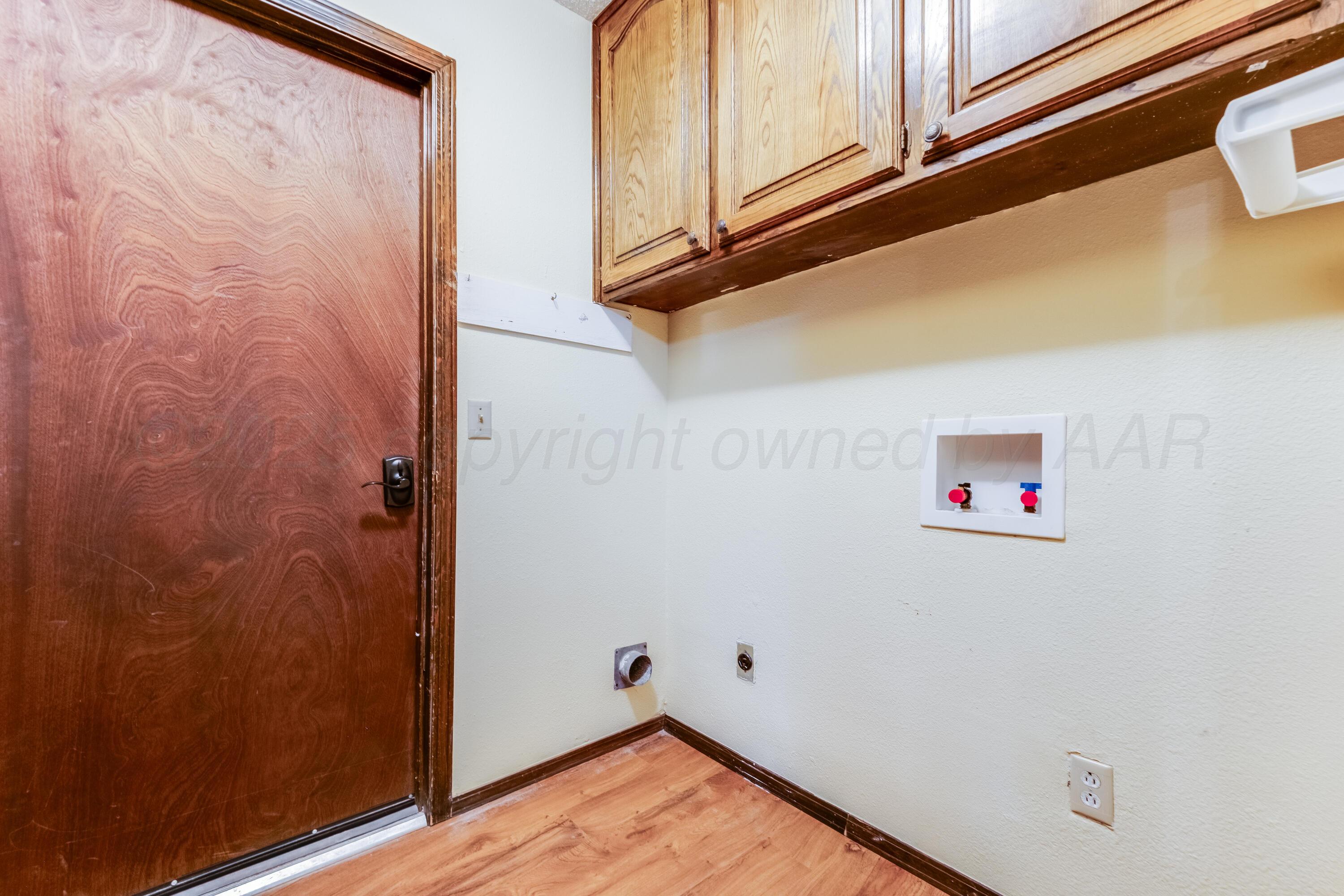 136 Ironwood Street, Hereford, Texas image 26