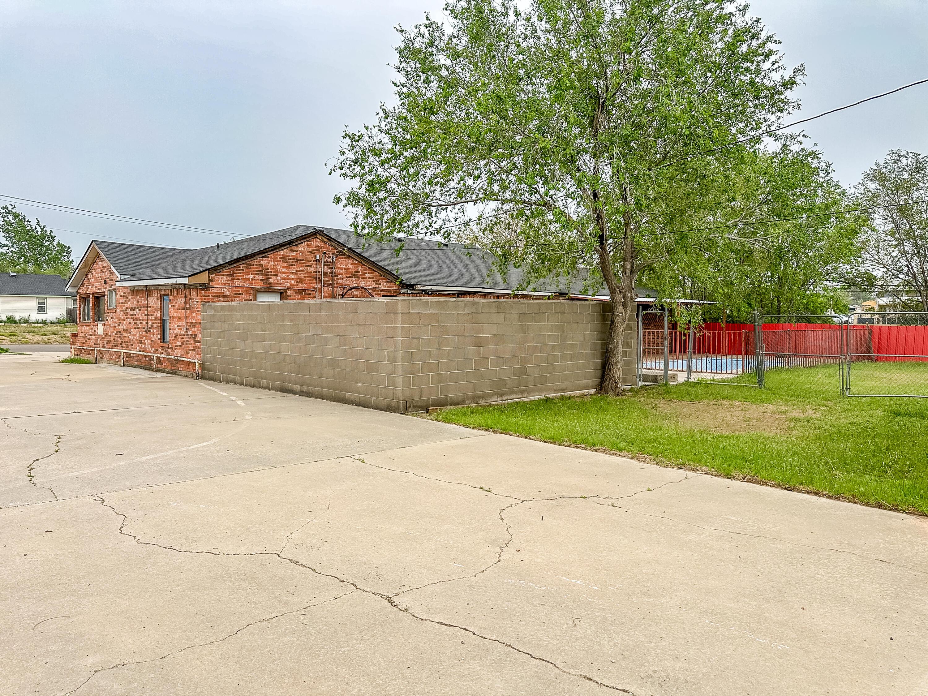 600 S Mcgee Street, Borger, Alaska image 3