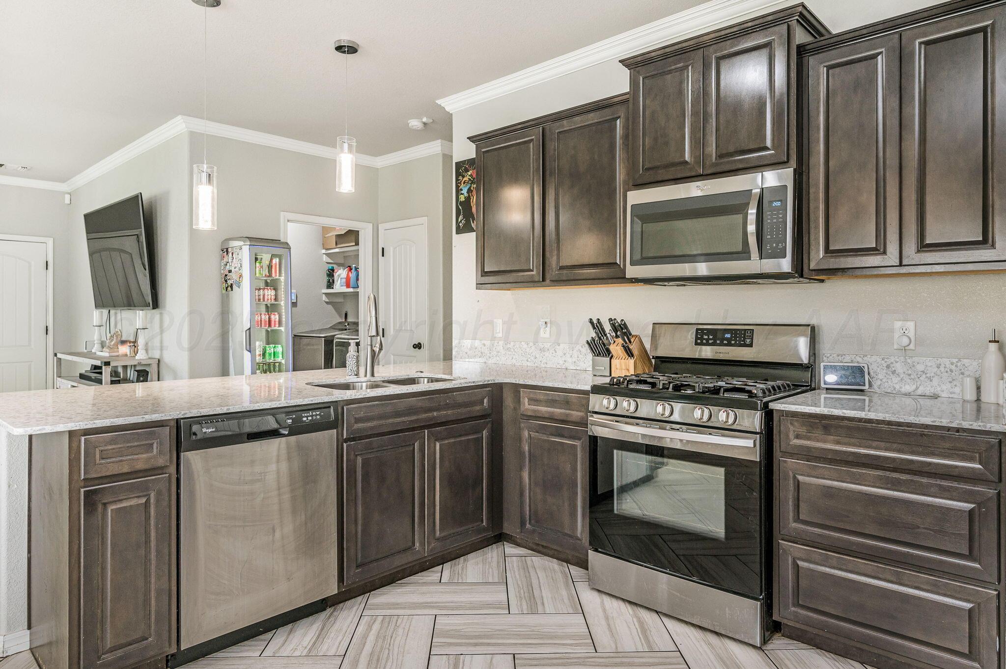 1007 S Zinfandel Avenue #7B, Amarillo, Alaska image 8