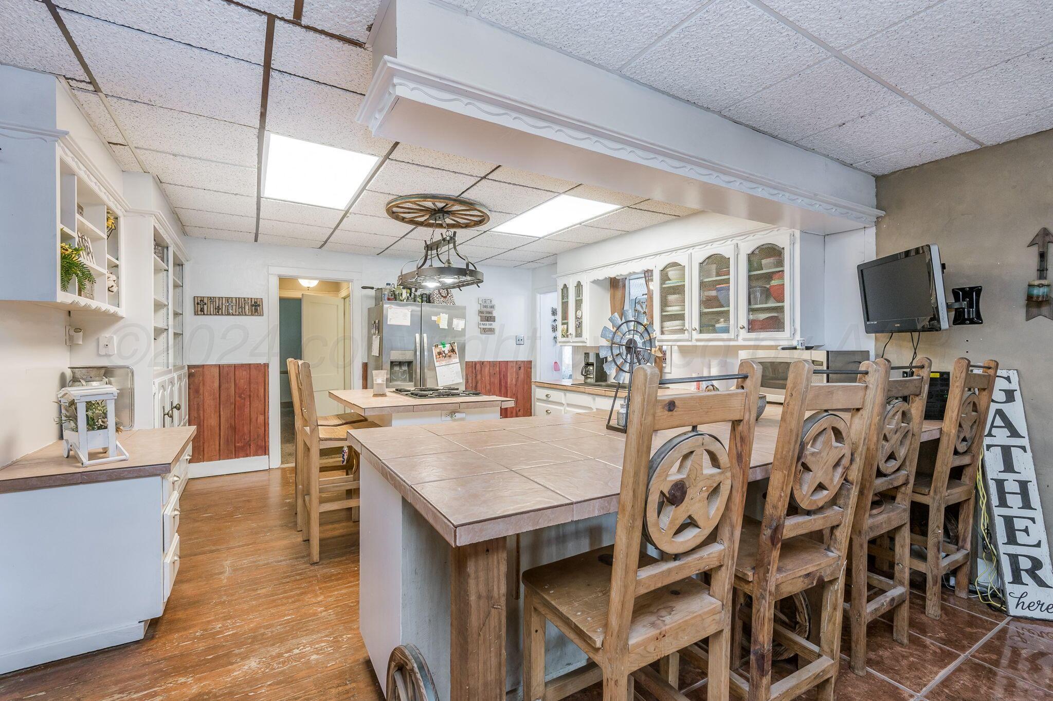 720 E Summit Avenue, Canadian, Texas image 11