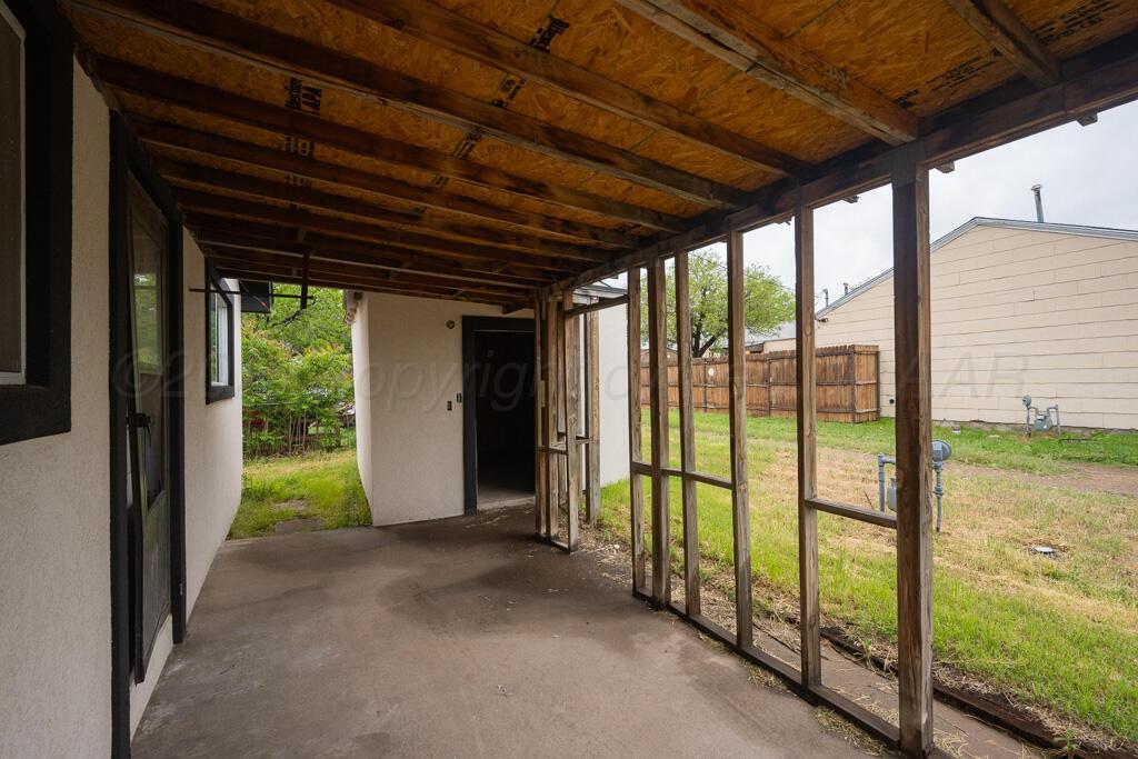301 Estireno Street, Borger, West Virginia image 22