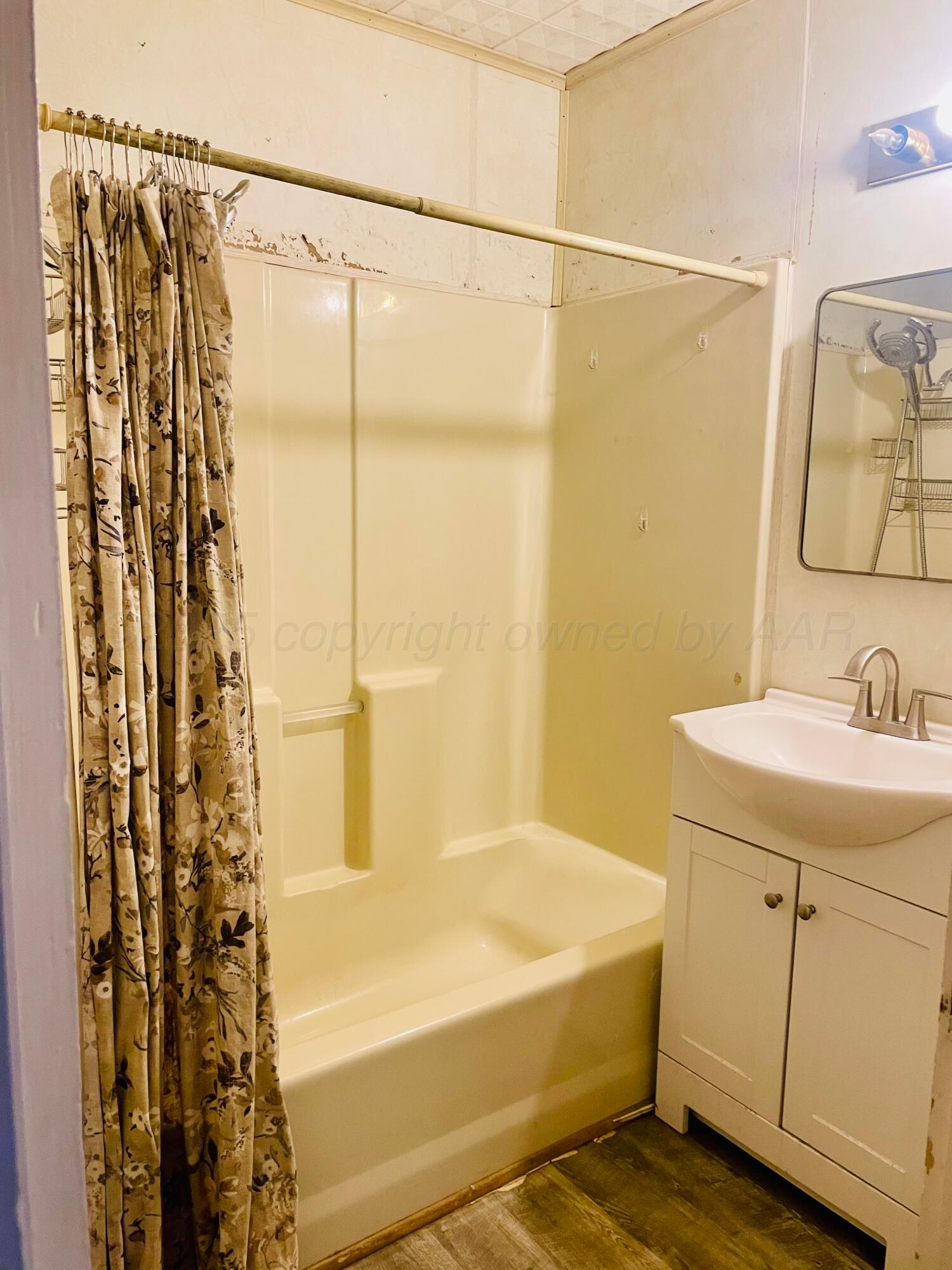 301 N Main Street, Vega, Texas image 9