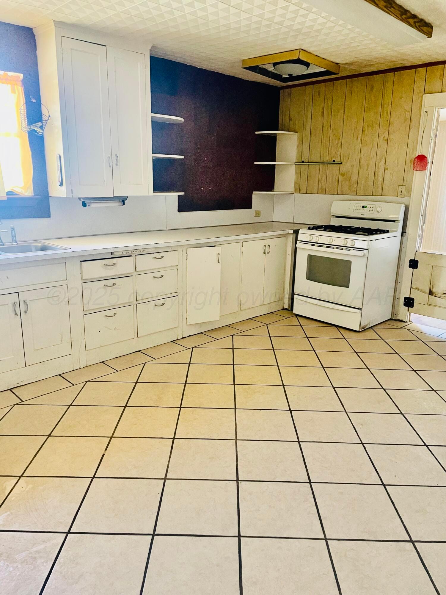 301 N Main Street, Vega, Texas image 6