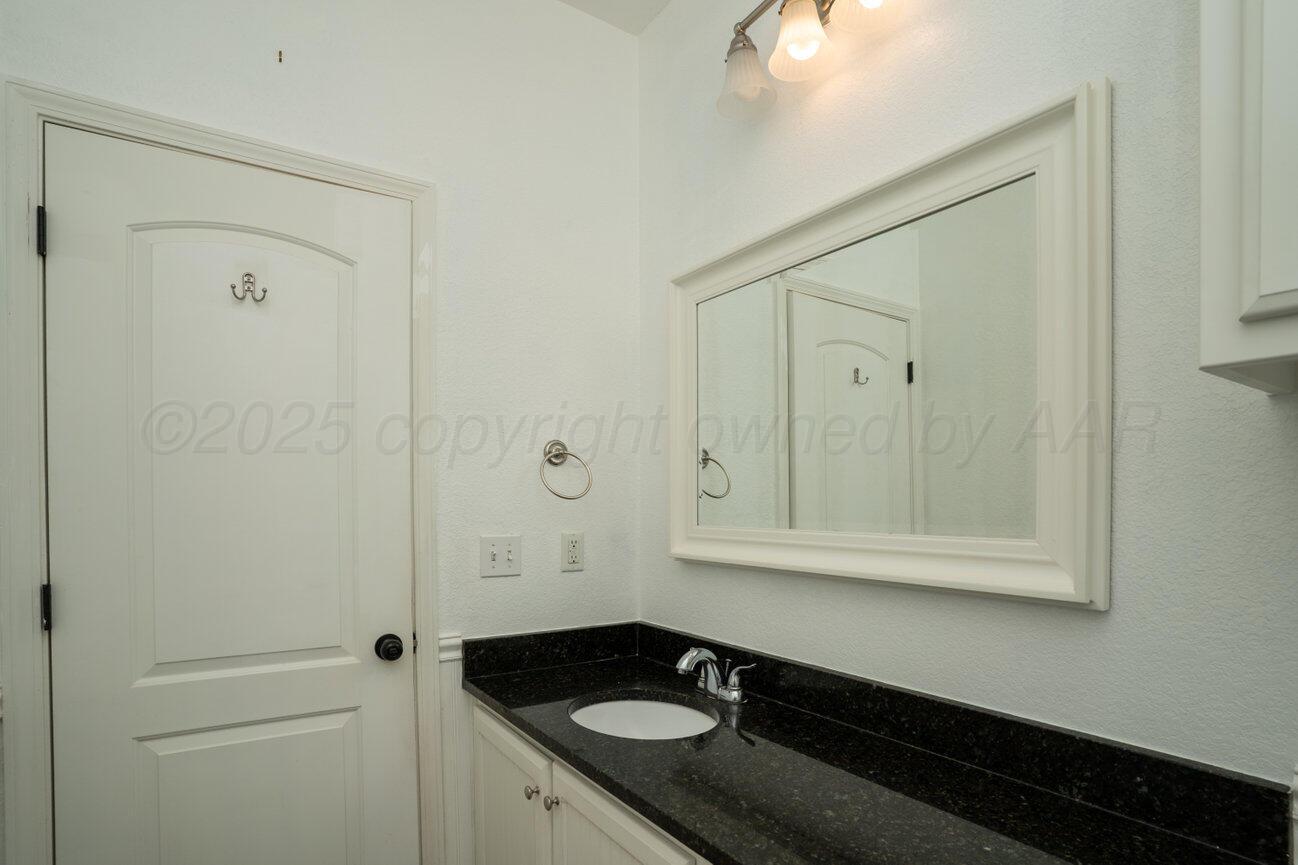 9909 Asher Avenue, Amarillo, Alaska image 28