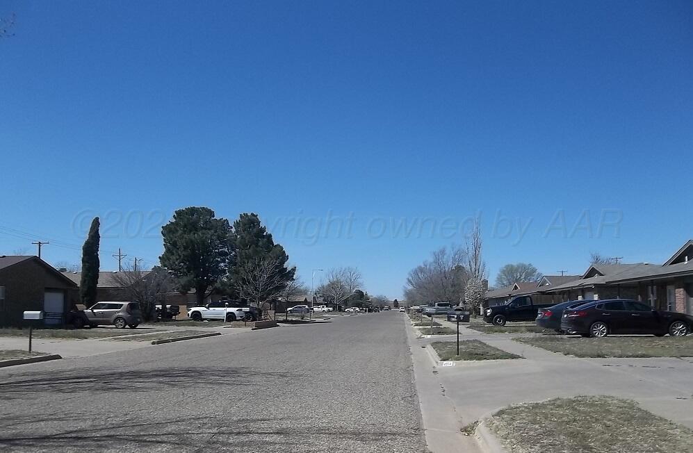 4512 Lehigh Street, Lubbock, Idaho image 3
