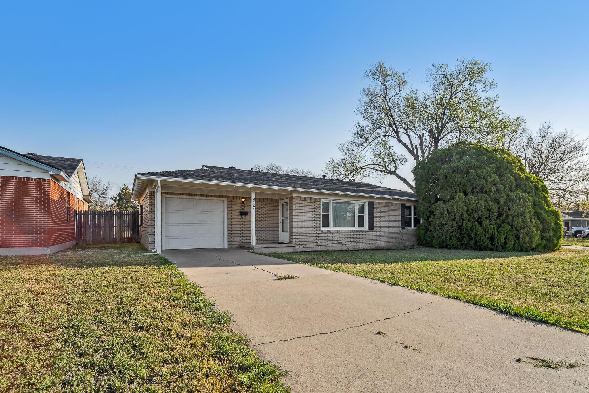2407 9th Avenue, Canyon, Texas image 1