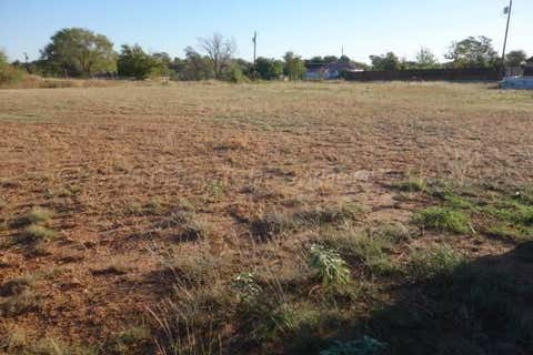 Vacant Land For Sale - 1445 W Harrison Street<br/> Memphis, TX 79245
