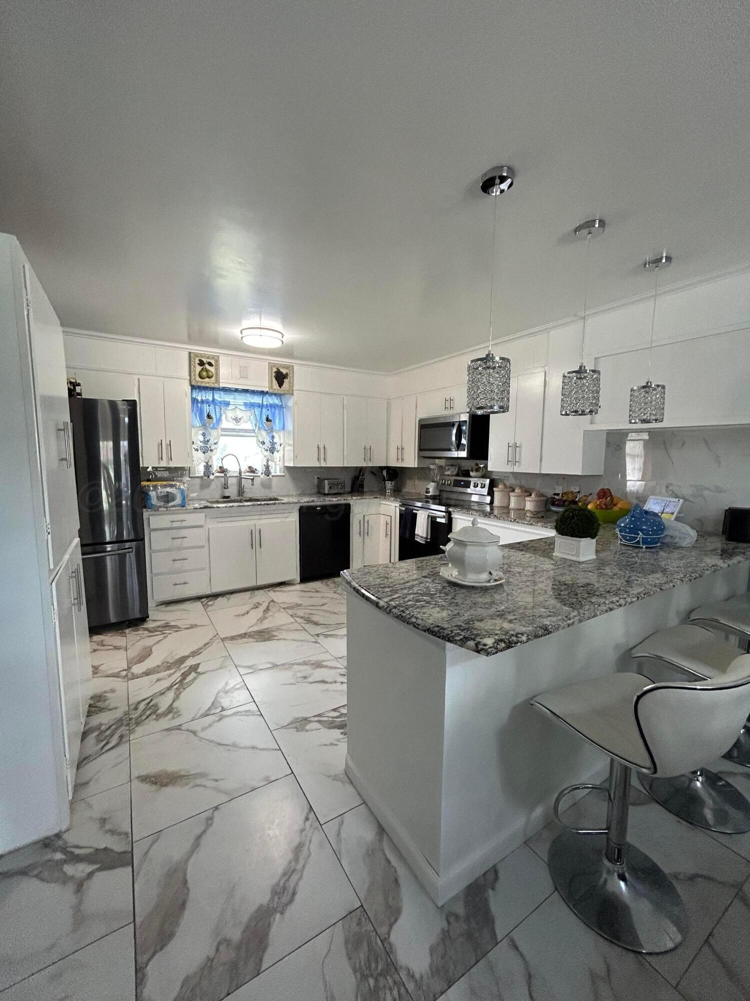 1715 Grape Lane #202, Pampa, Alaska image 5