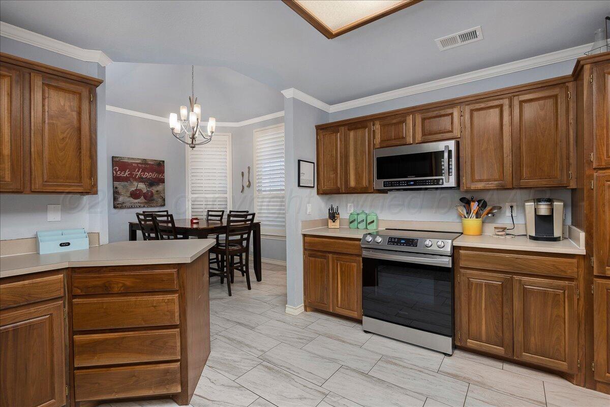 5705 N Mary Dell Drive, Amarillo, Alaska image 11