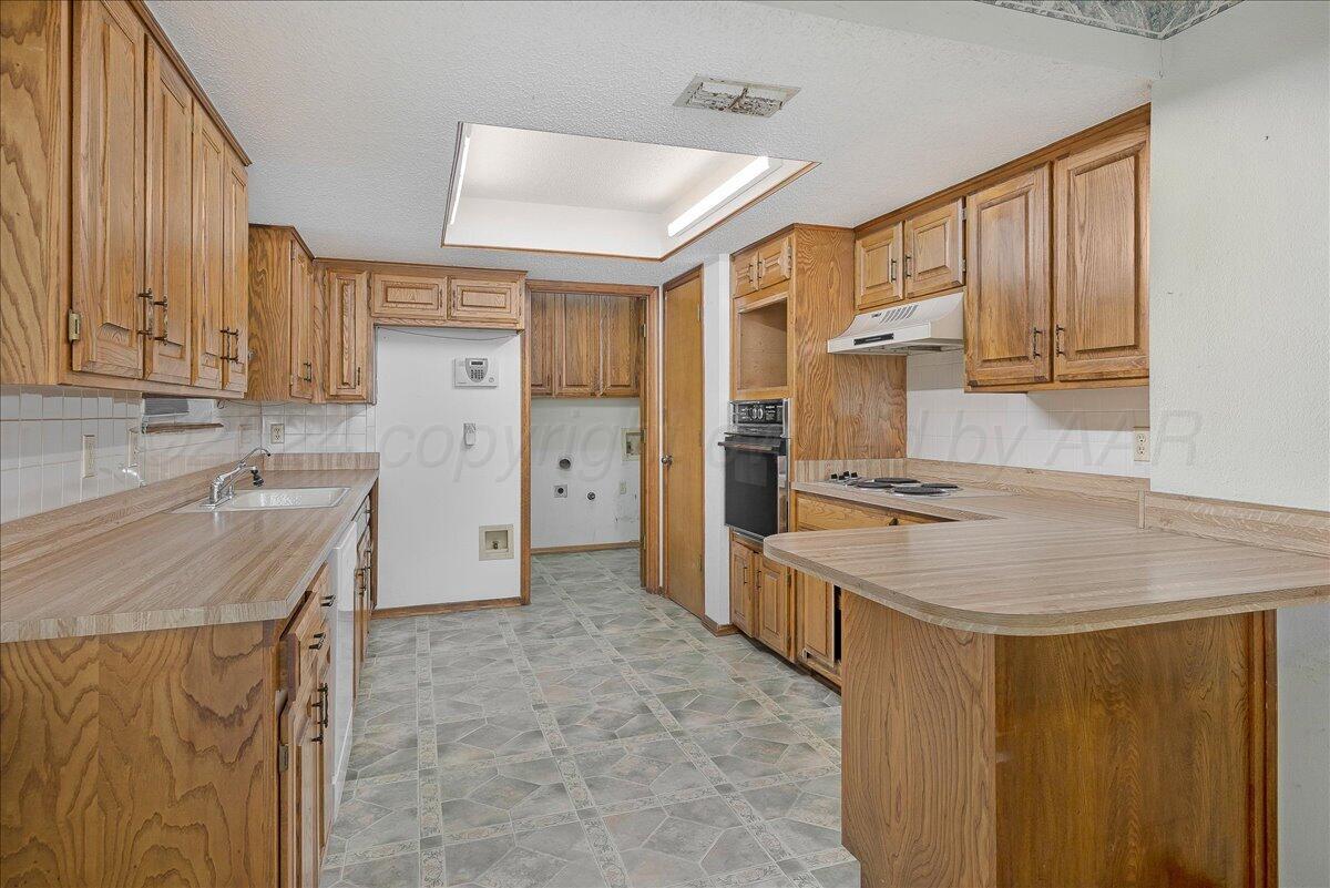 3900 N Ozark Trail, Amarillo, Texas image 3